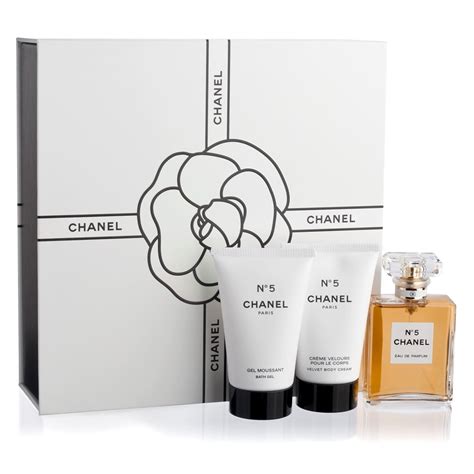 chanel pyjama and perfume set|chanel fragrance set.